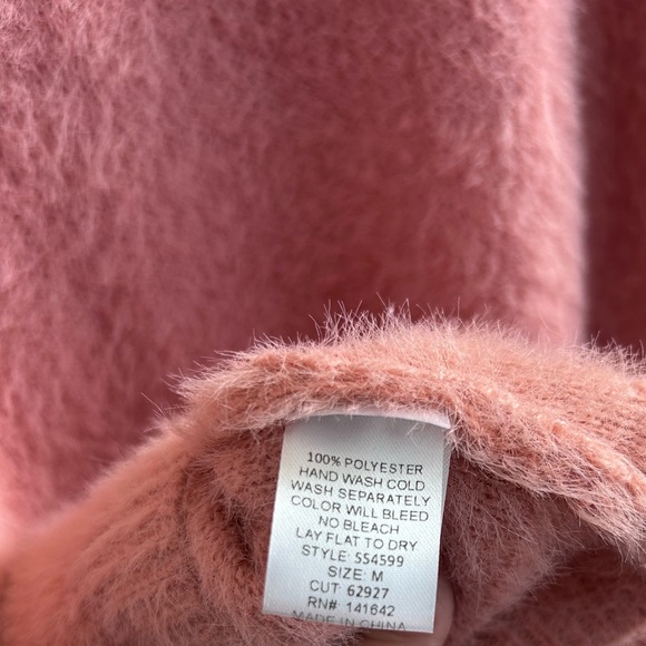 She + Sky Pink Cutout Sweater - Picture 4 of 4